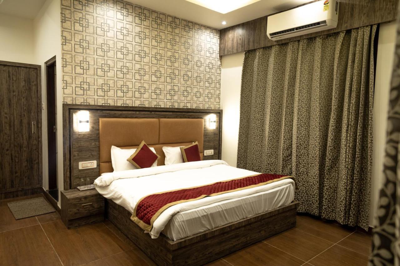 تشامبا Hotel The Florence المظهر الخارجي الصورة